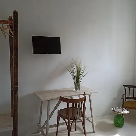 La Casa Degli Artisti Bed & Breakfast Ostuni