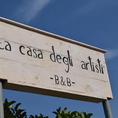 La Casa Degli Artisti 2* Ostuni